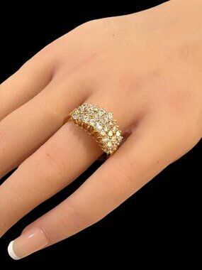 Gold Tone Cluster Ring With Sparkling Clear Stones Size 9 Elegant Design